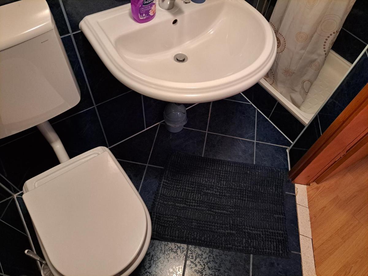 Apartment Sodan 72 Омиш Экстерьер фото